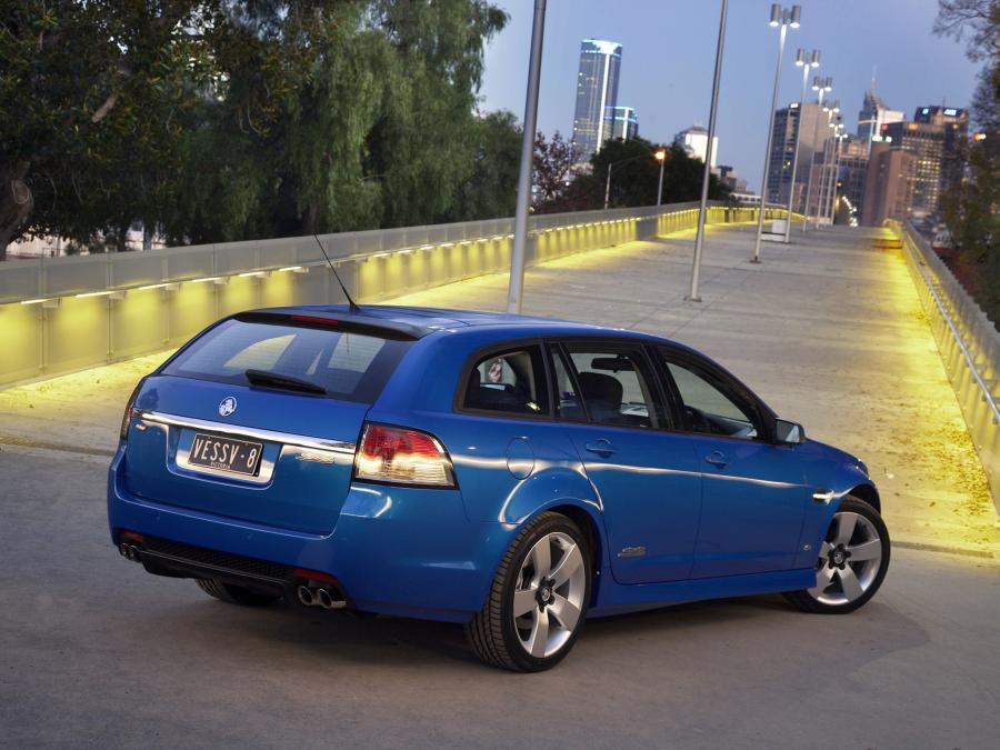  Holden Commodore SS V Sportwagon 2008 года  (фото 16 из 16)